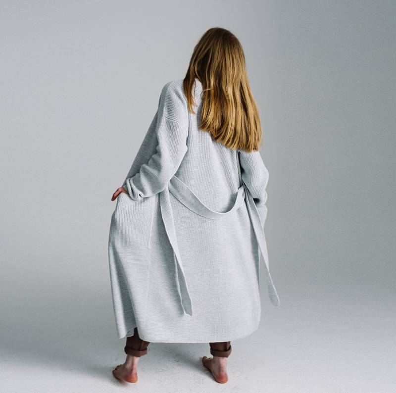 Oversize Cardigan Cable Strick Grau Mantel Strickjacke Long Blau Häkelmantel Chunky Knitwear Homewear Basic Geschenk Für Mama von GurenkovaKnitwear