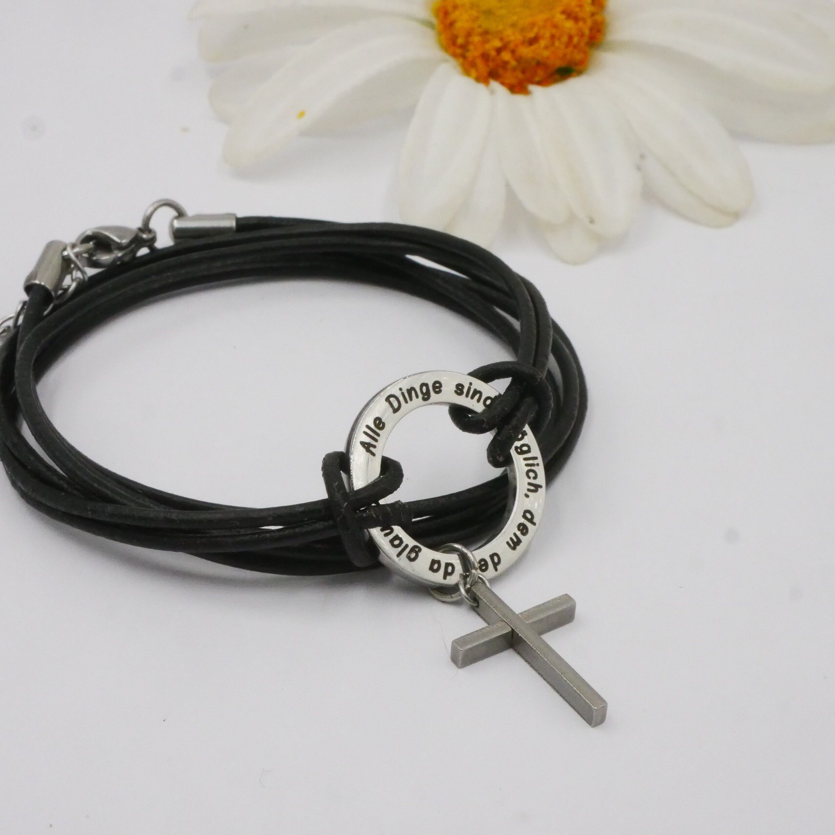 Ring Des Glaubens Dein Konfirmationskreuz Einmal Anders, Mit Leder von GuteLauneSchmuckDE