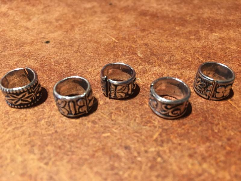 Dreadlock Perlen - Weißes Messing 5Er Pack von GutsyGingers