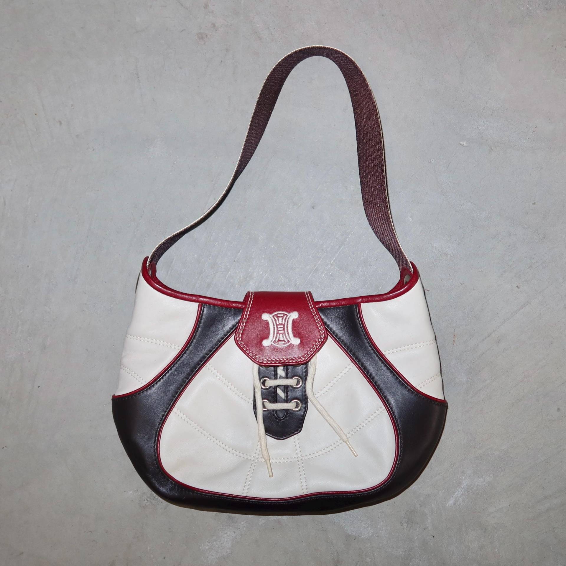 Celine Tasche Zur Fußball Wm 2002 Celine Tasche Zur Fußball Wm 2002 von GuzziArchive