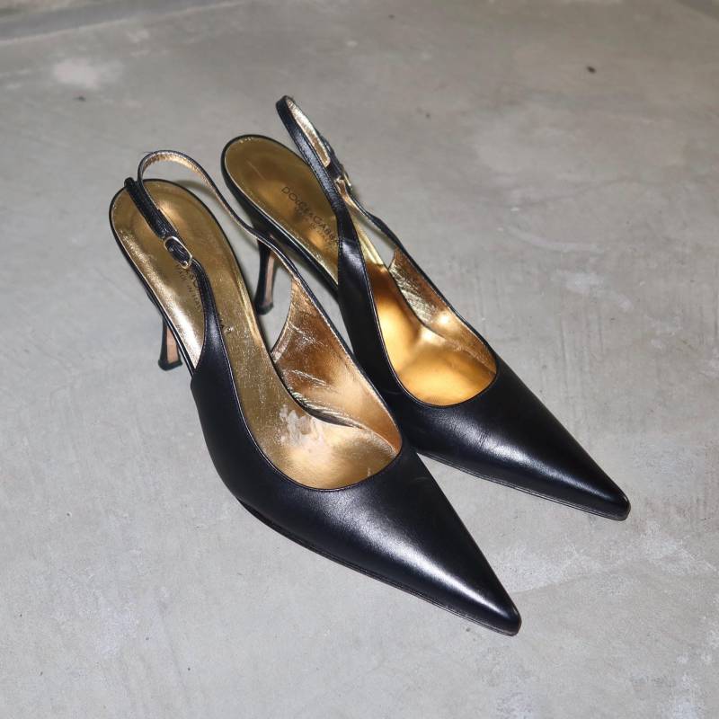 Dolce & Gabbana Schwarze Leder Slingbacks | 38.5 Dolce & Gabbana Schwarze Leder Slingbacks | 38.5 von GuzziArchive