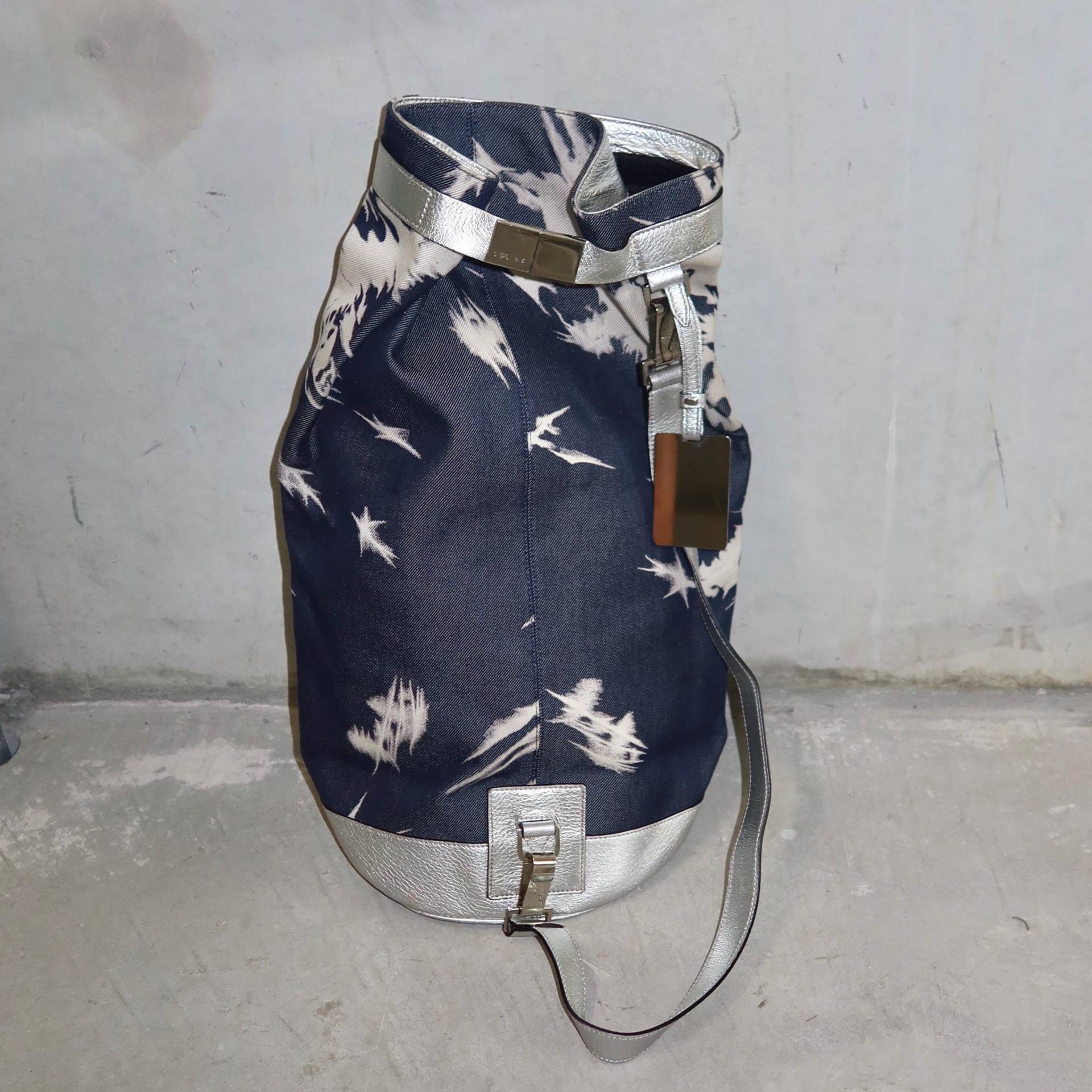 Rare Celine Ss2000 By Michael Kors Batik Denim Reisetasche Rare Celine Ss2000 By Michael Kors Batik Denim Reisetasche von GuzziArchive