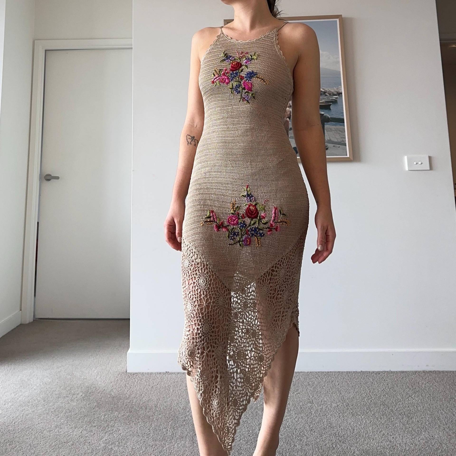 Sue Wong Besticktes Strick Kleid Sue Wong Besticktes Strick Kleid von GuzziArchive