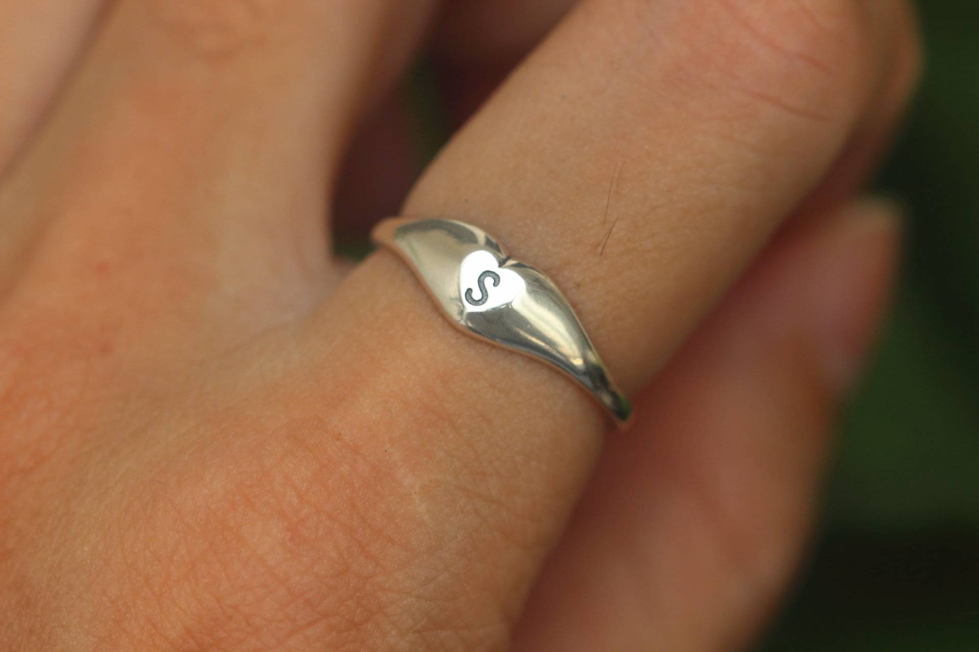 925Er Silber Ring, Initial Personalisierter Ring, Personalisierter Ring, Herz Liebesring von GwenShopArt