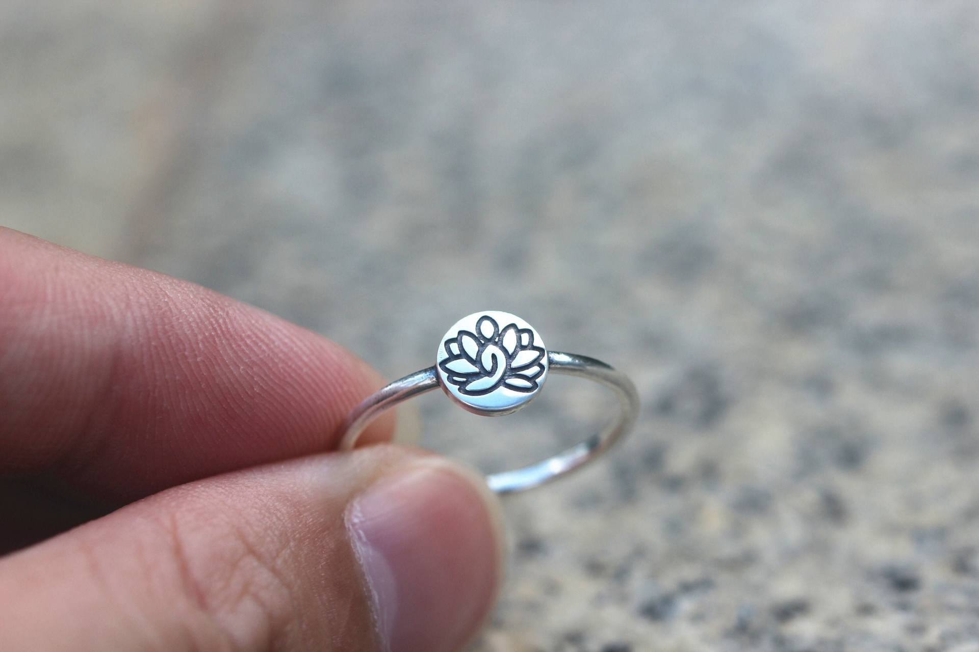 Silber Lotu Ring, Blumen Ring, Sommer Schmuck, Yogo Schmuck von GwenShopArt