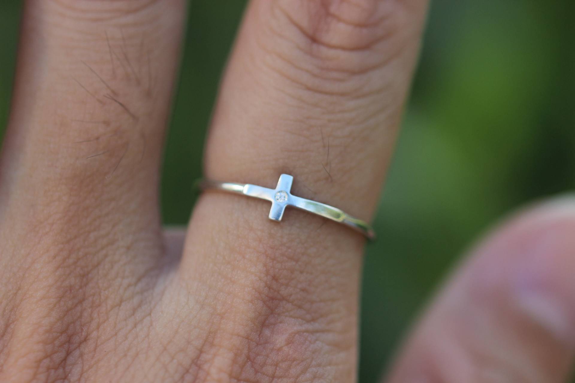 stein Ring, Silber Kreuz Ring, Familien Schmuck von GwenShopArt