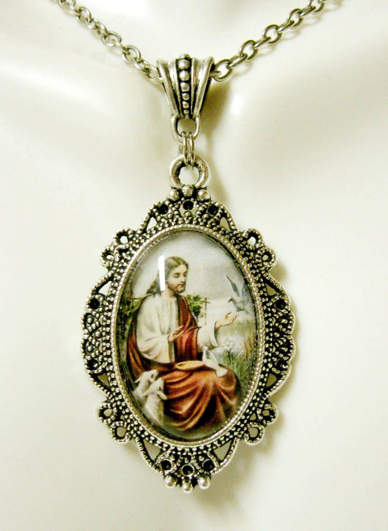 Christus Der Gute Hirte Anhänger Mit Kette - Ap04-183 von Gwendysgems