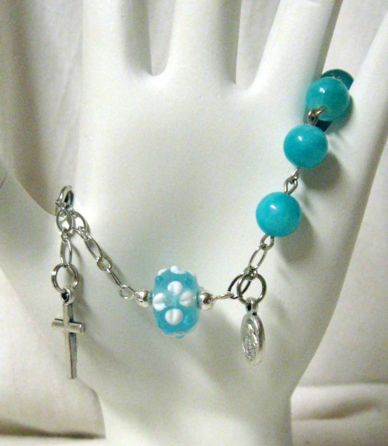 Dekade Rosenkranz Armband Aus Aqua Jade Und Lampwork Glas - Rb08-005 -Unsere Liebe Frau Von Fatima Sacred Heart Of Christ von Gwendysgems