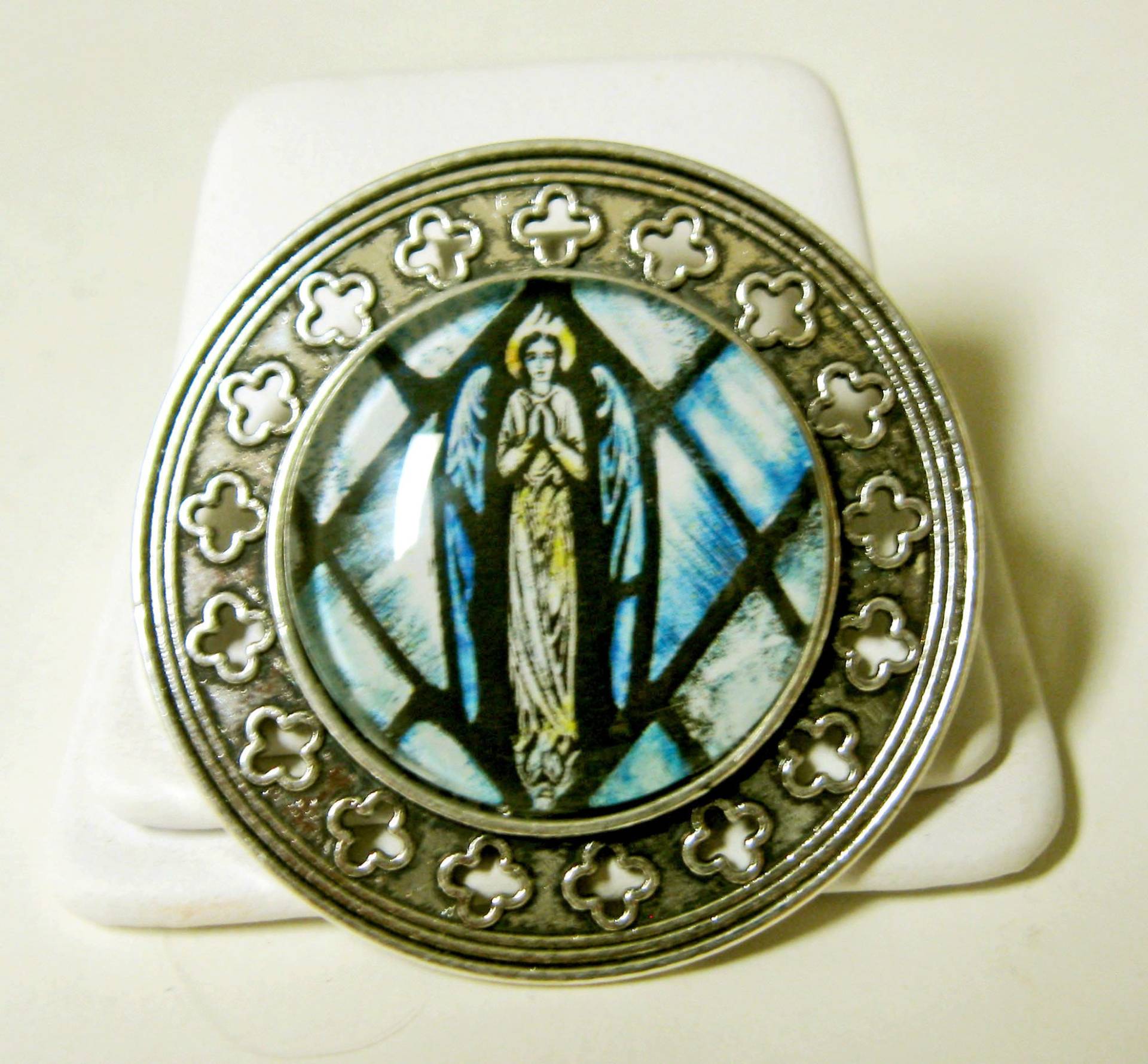 Engel Glasfenster Pin/Brosche - Br10-034 von Gwendysgems