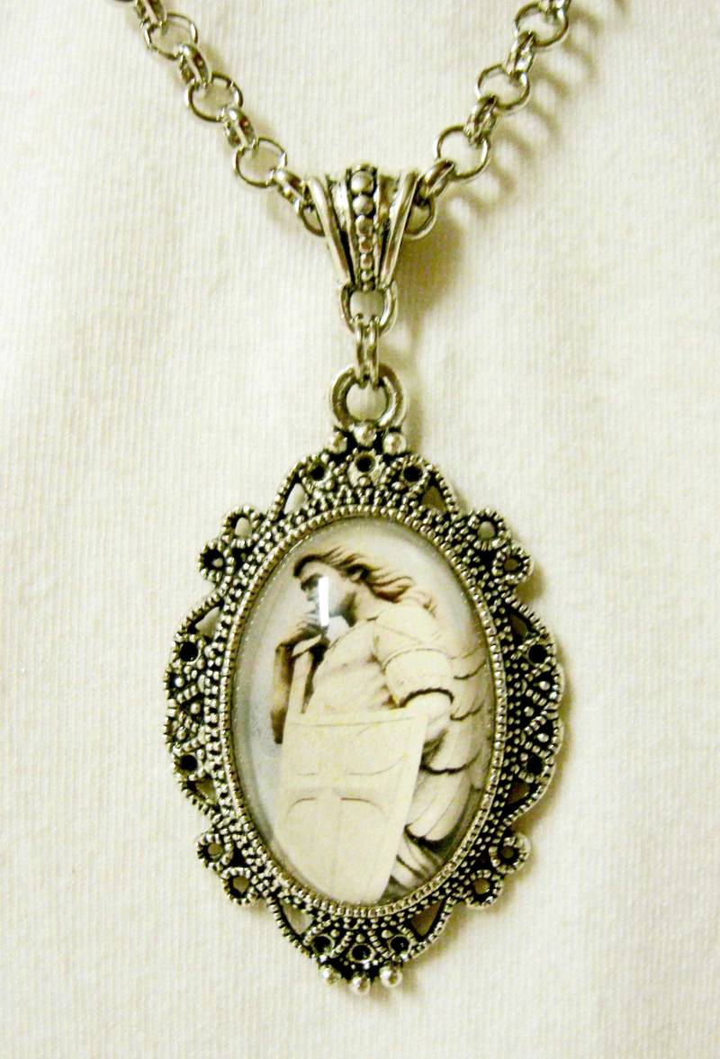 Erzengel Michael Anhänger Mit Kette - Ap04-241 von Gwendysgems