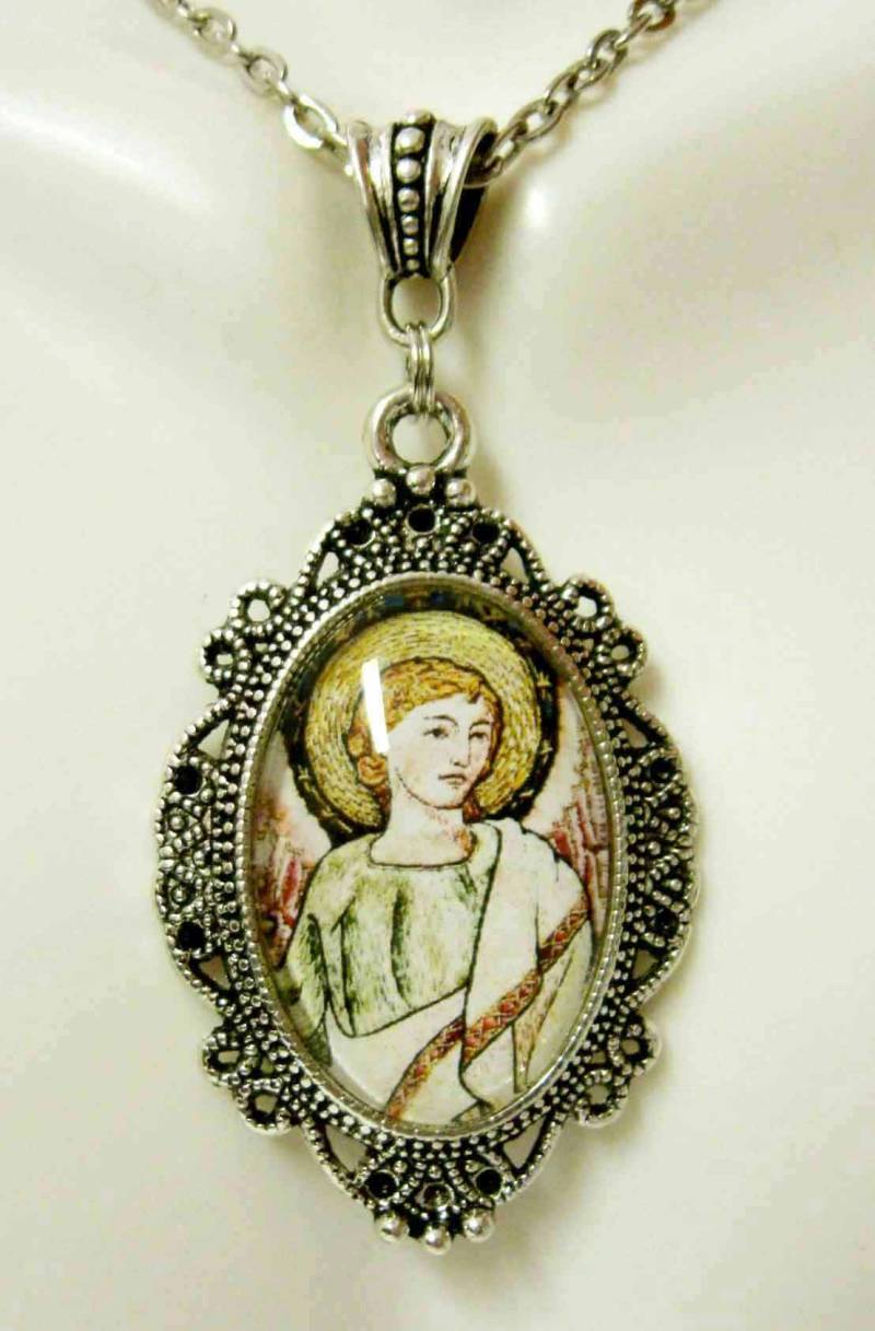 Erzengel Raphael Anhänger Mit Kette - Ap04-206 von Gwendysgems
