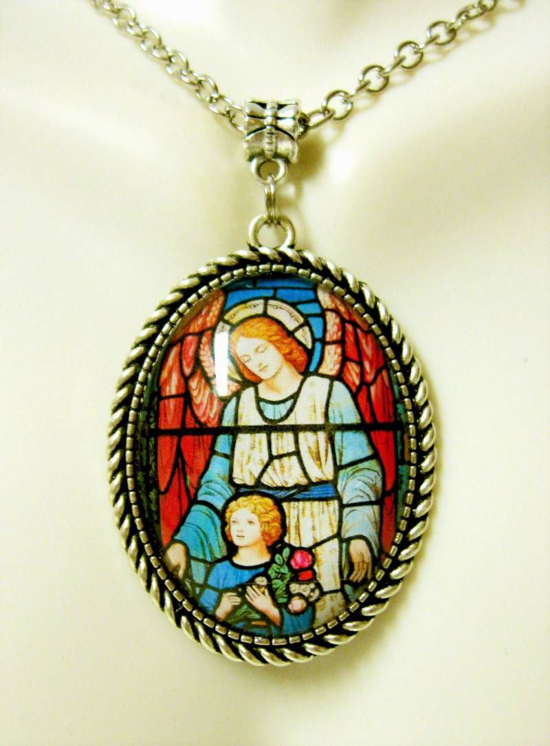 Erzengel Raphael Glasfensteranhänger Und Kette - Ap09-077 von Gwendysgems