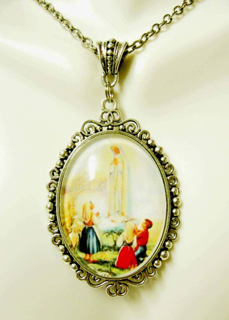 Halskette Unserer Lieben Frau Von Fatima - Ap09-233 von Gwendysgems