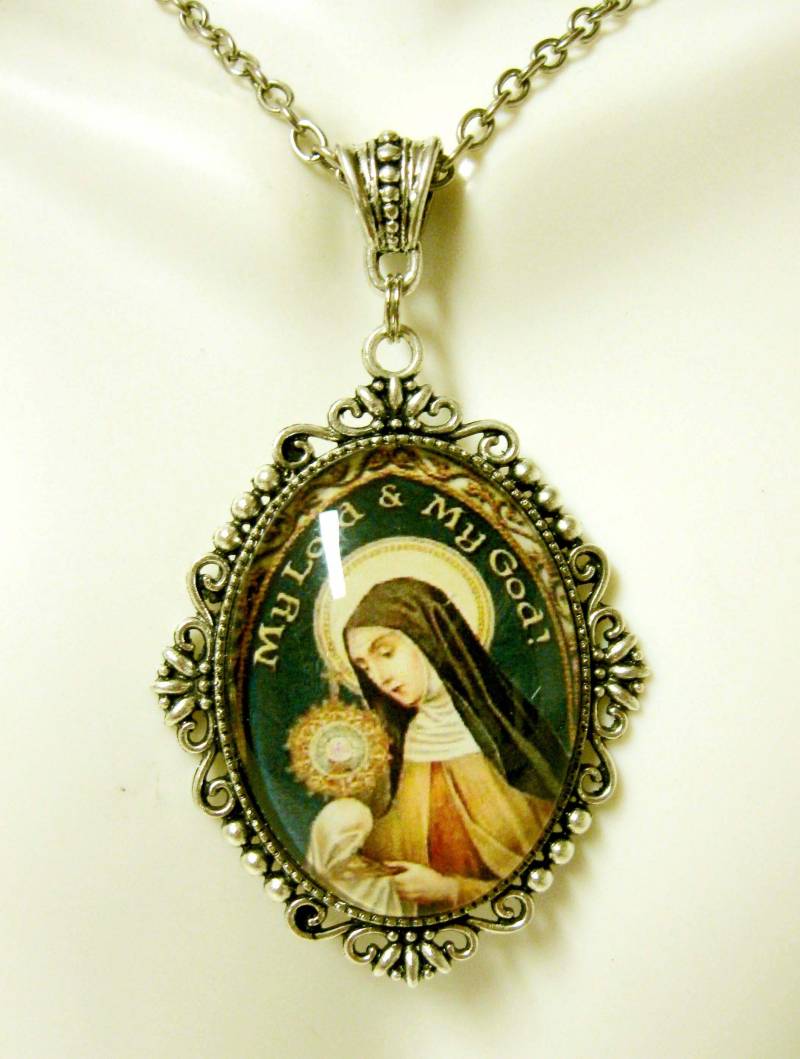 Heilige Klara Von Assisi Anhänger Und Kette - Ap09-065 von Gwendysgems