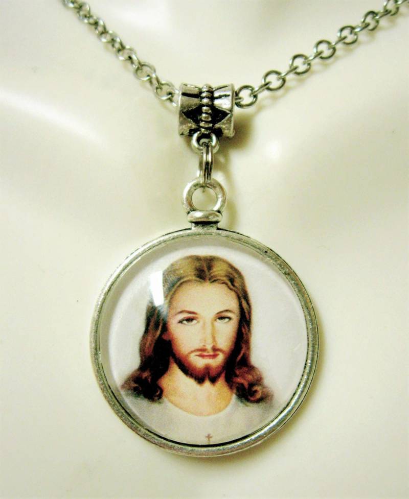 Herz Jesu Christi Anhänger Und Kette - Ap05-294 von Gwendysgems