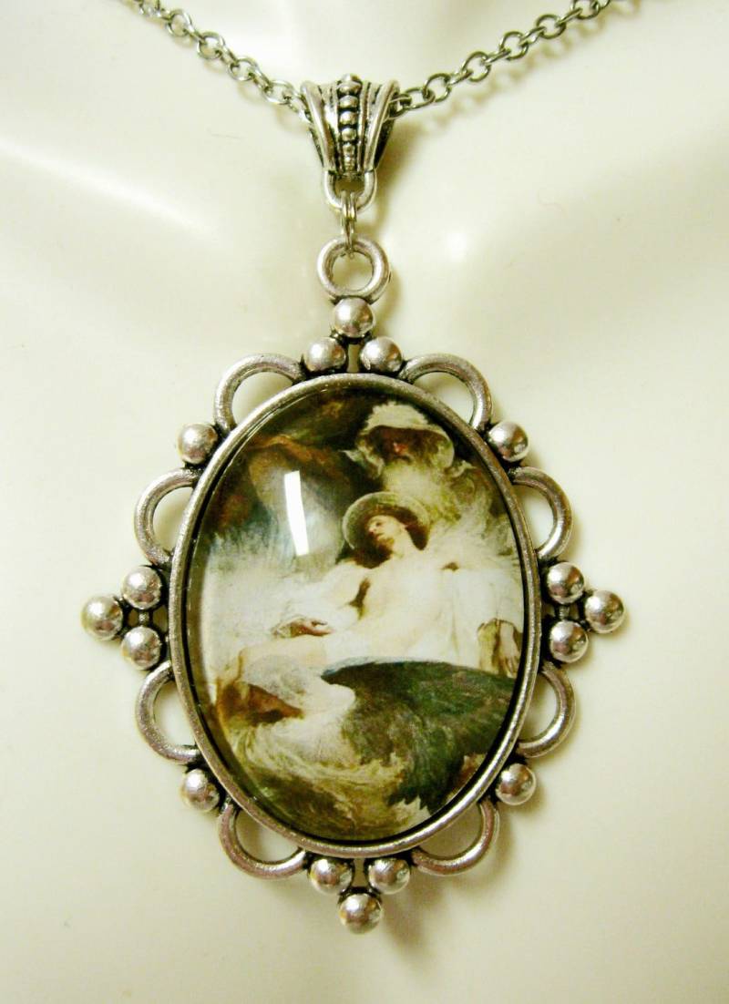 Himmelfahrt Christi in Den Armen Der Engel Anhänger Und Kette - Ap09-206 50% Sale von Gwendysgems