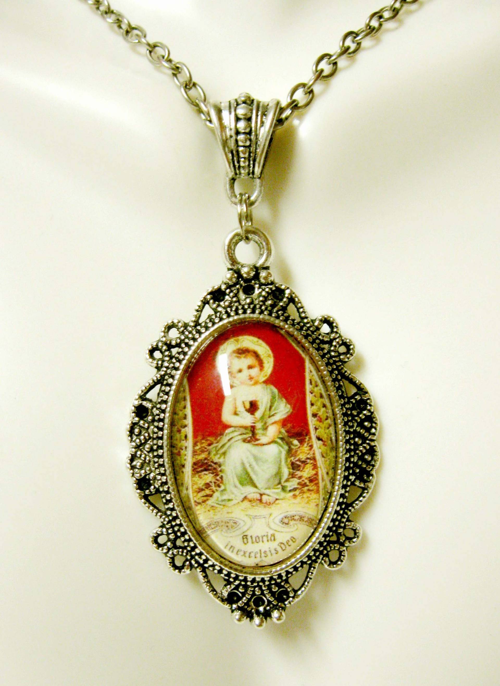 Jesuskind Anhänger Mit Kette - Ap04-406 von Gwendysgems