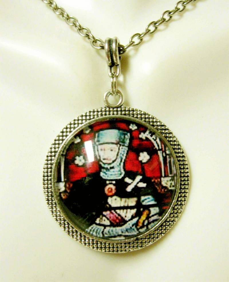 Knight Templar Anhänger Und Kette - Ap26-263 von Gwendysgems