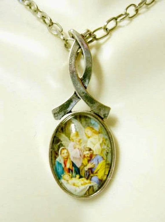 Krippe Mit Engeln Anhänger Und Kette - Ap34-002 von Gwendysgems