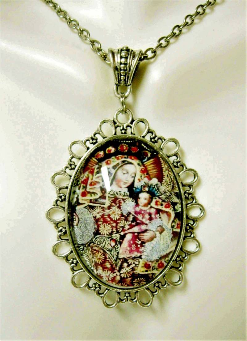 Madonna Mit Kind Anhänger Und Kette - Ap09-246 Cusco Stil von Gwendysgems