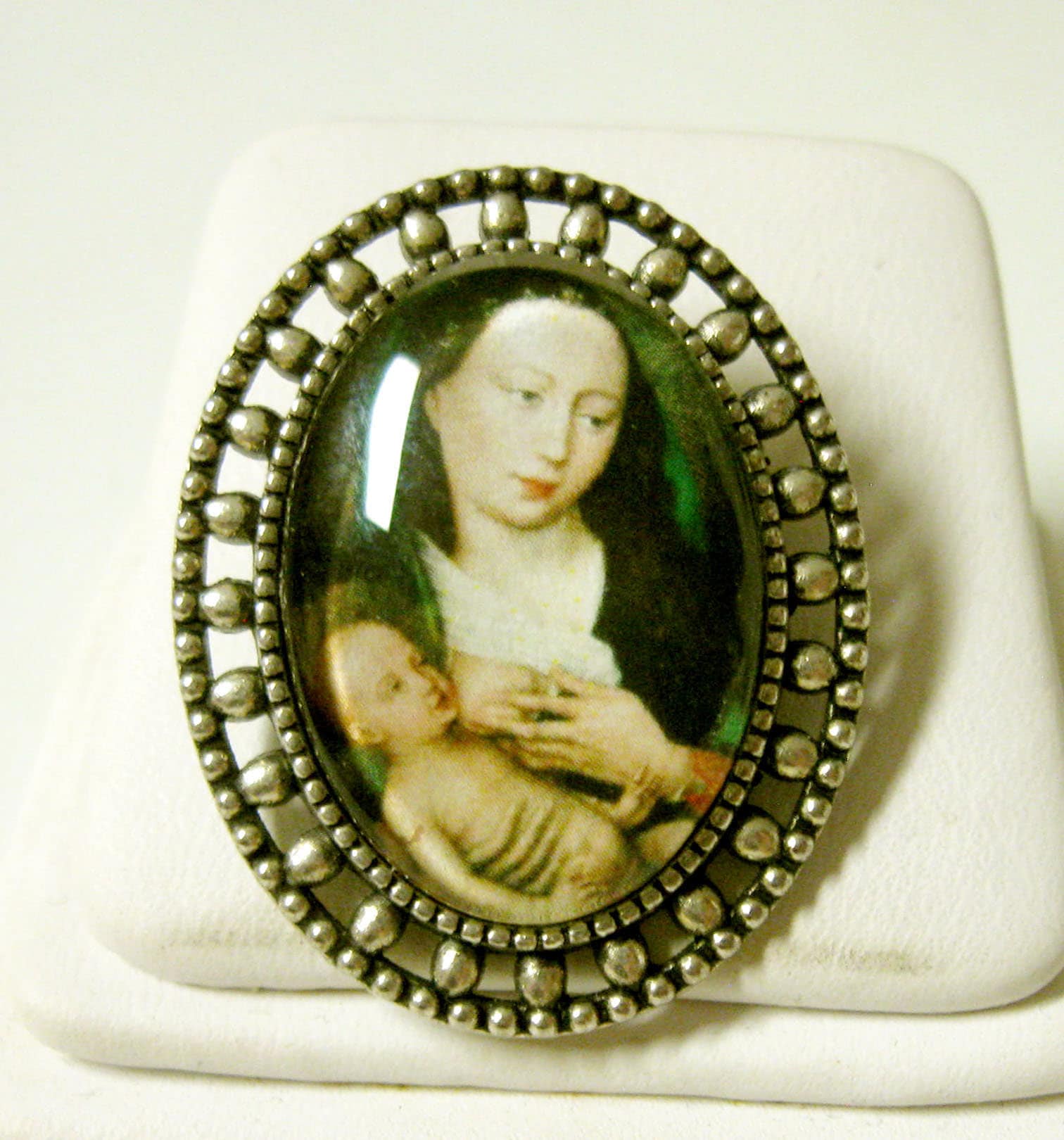 Madonna Mit Kind Brosche/Anstecknadel - Br02-130 von Gwendysgems