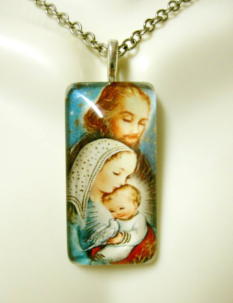 Madonna Mit Kind Joseph Und Taube Anhänger Kette - Go12-194 von Gwendysgems