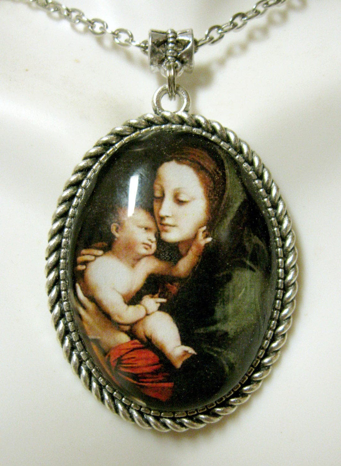Madonna Und Kind Anhänger Kette-Ap09-150 von Gwendysgems