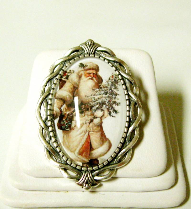 Nikolaus Brosche/Anstecknadel - Br10-061 von Gwendysgems