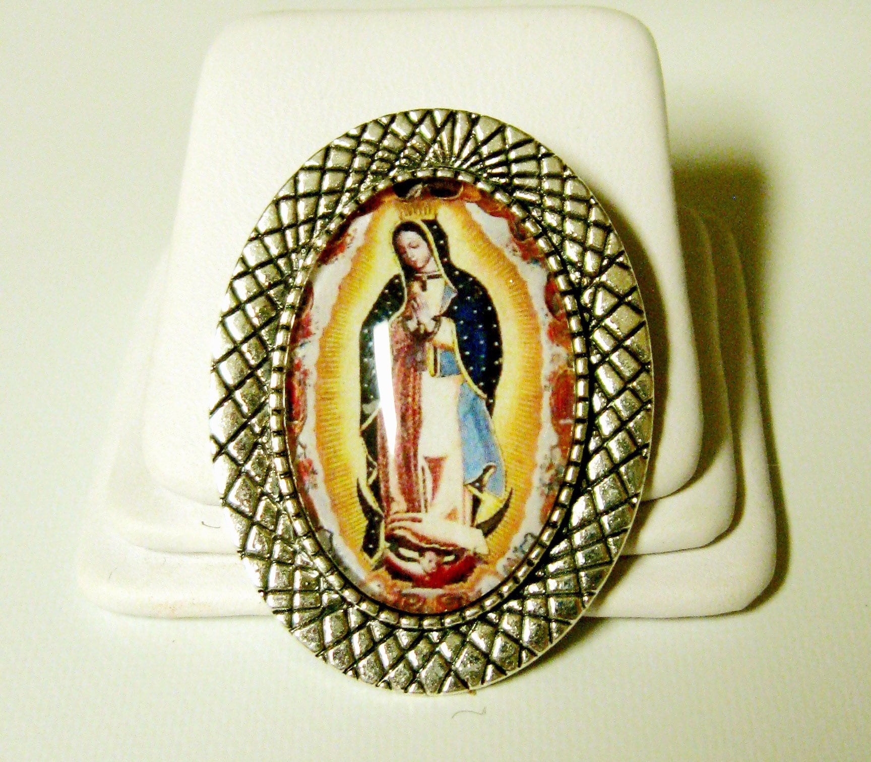 Our Lady Of Guadalupe Brosche/Anstecknadel - Br10-054 von Gwendysgems
