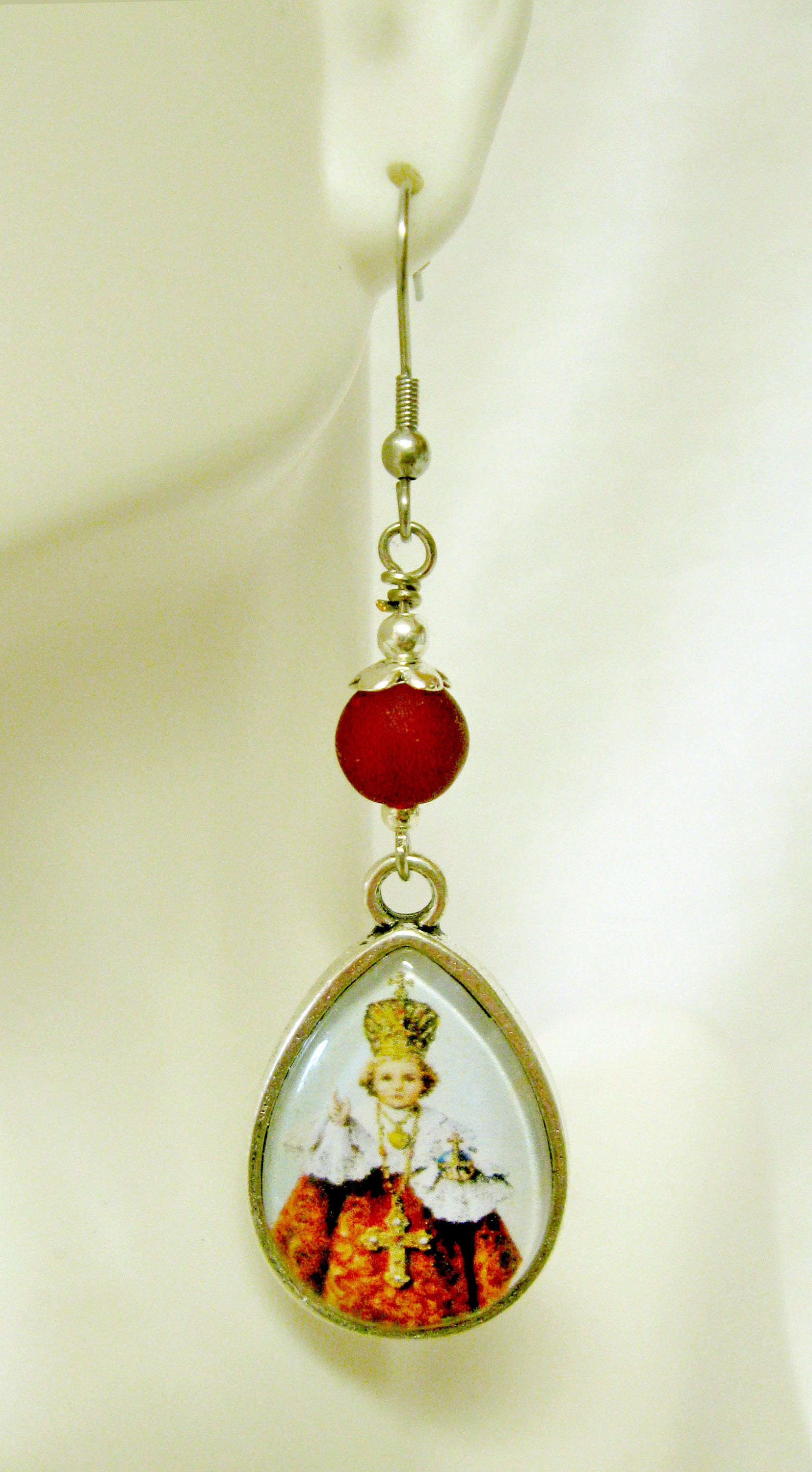 Säugling Von Prag Träne Ohrringe Mit Strandglas Akzent - Ap30-212 von Gwendysgems