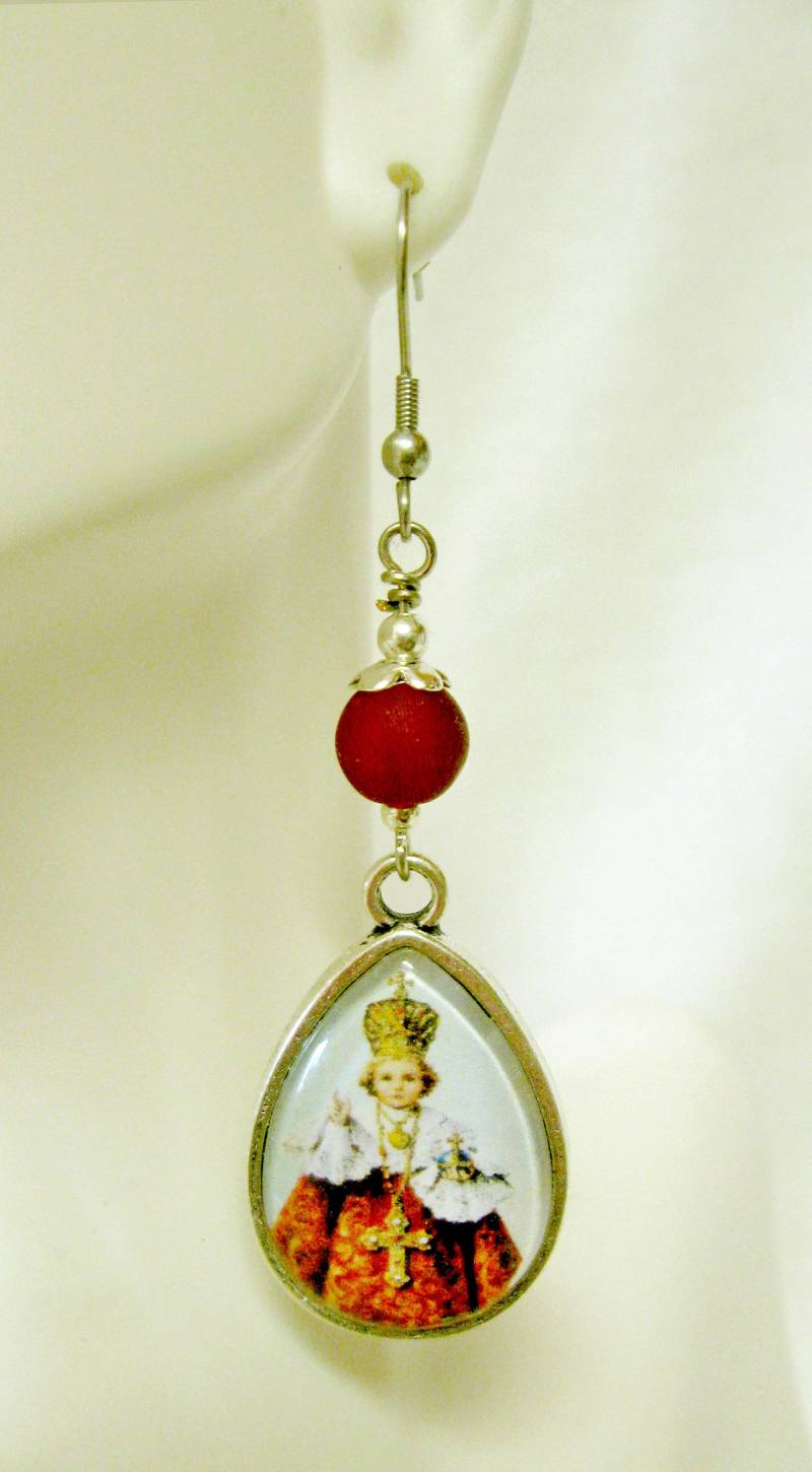 Säugling Von Prag Träne Ohrringe Mit Strandglas Akzent - Ap30-212 von Gwendysgems