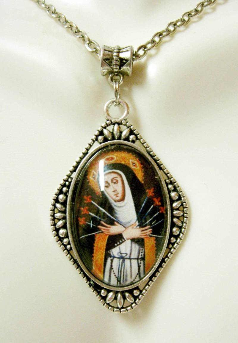Schmerzhafte Muttergottes-Anhänger Und Kette - Ap26-128 von Gwendysgems