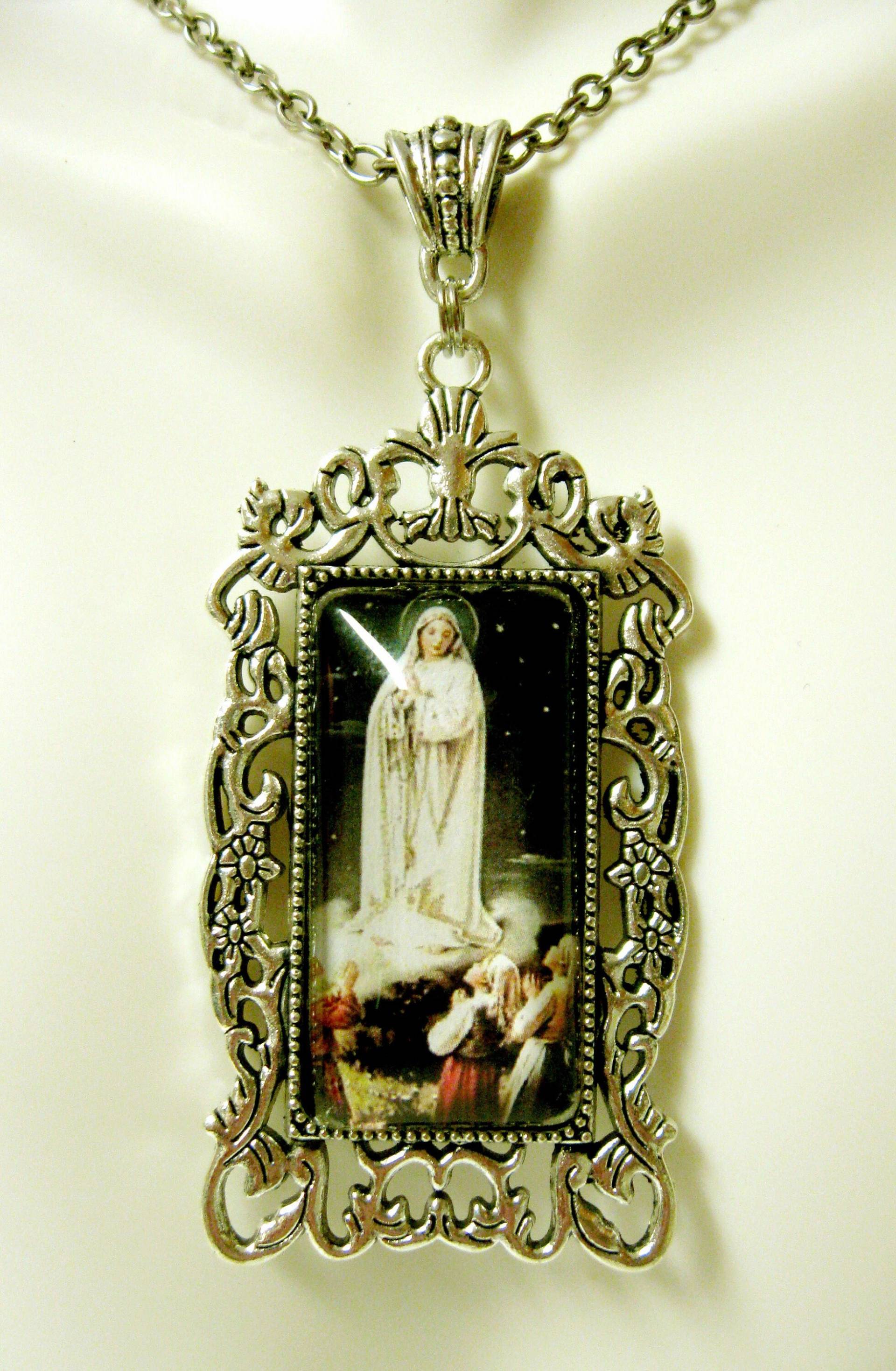 Unserer Lieben Frau Von Fatima Anhänger Mit Kette - Ap12-331 von Gwendysgems
