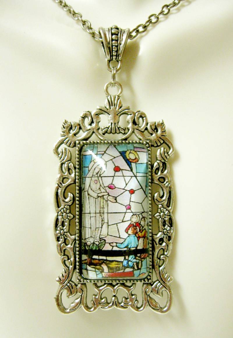 Unserer Lieben Frau Von Fatima Anhänger Mit Kette - Ap12-333 von Gwendysgems