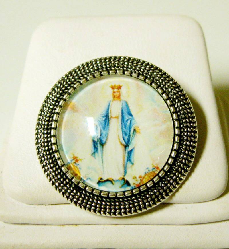 Wunderbare Medaillen-Brosche/Anstecknadel - Br09-046 von Gwendysgems