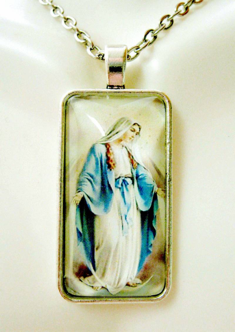 Wunderbarer Medaillen-Anhänger Mit Kette - Ap16-001 von Gwendysgems