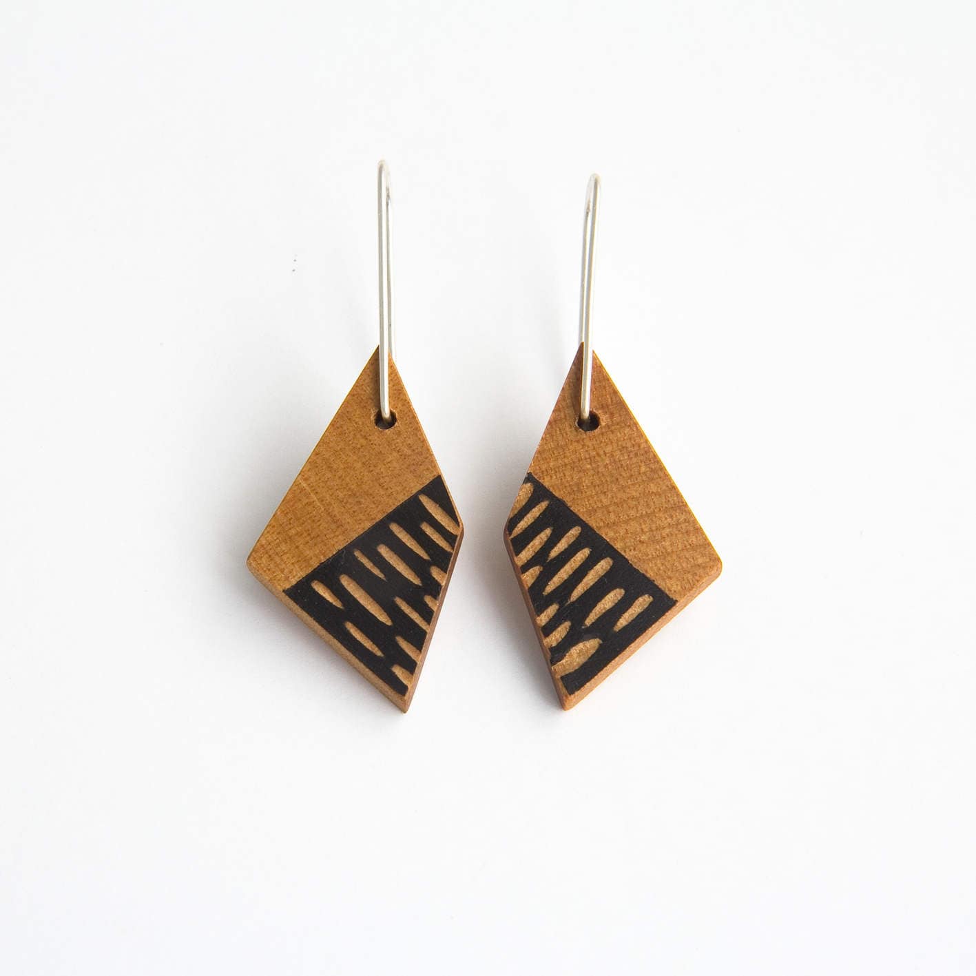 Dots Und Dashes Ohrringe Dots Und Dashes Ohrringe von GwynethHulseDesign
