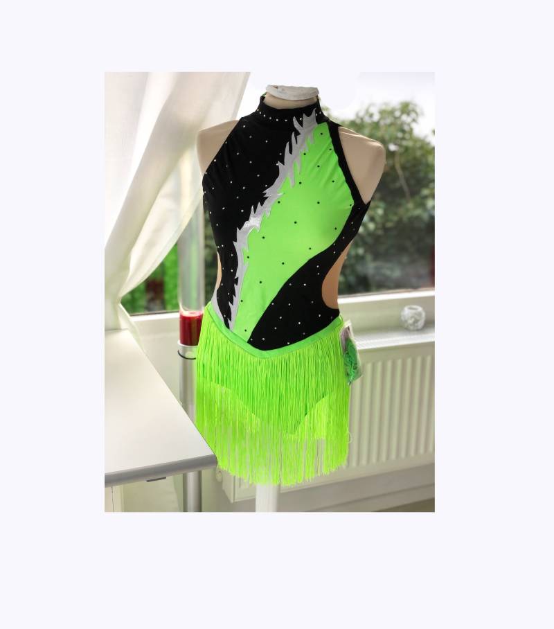 09 Eiskunstlaufkleid Rollkunstlaufkleid Tanzmariechen Kürkleid Eiskunstlauf Kleid Showtanzkleid Eistanzen Eistanzkleid Karnevalkleid Show 09 Eiskunstlaufkleid Rollkunstlaufkleid Tanzmariechen Kürkleid Eiskunstlauf Kleid Showtanzkleid Eistanzen Eistanzkleid Karnevalkleid Show von Gymcostumes