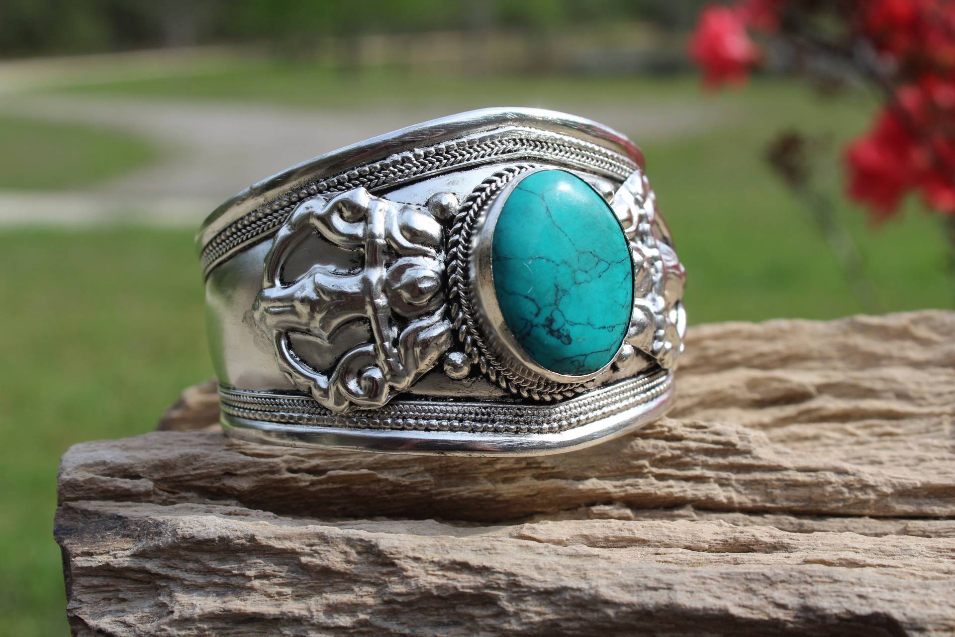 Türkis Verstellbares Armband Für Cowgirl Cowboy Southwest Style Blue Stone Armreif Boho Hippie Festival Goer Cuff Geschenkidee Ihn Sie Türkis Verstellbares Armband Für Cowgirl Cowboy Southwest Style Blue Stone Armreif Boho Hippie Festival Goer Cuff Geschenkidee Ihn Sie von GypsyGalaxyJewelry