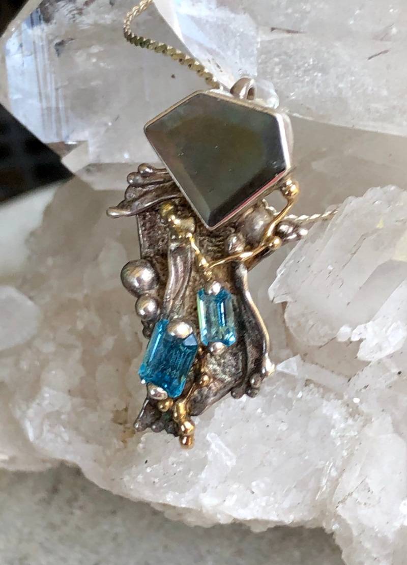 Blautopas Abalone Brutalist Sterling Silber 14Kt Gold Modernist Vintage Anhänger Halskette von GypsyRoadStudio