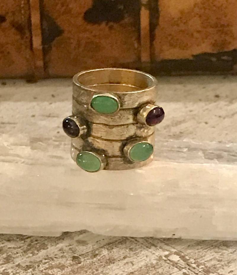 Handgefertigte Moderne Design Massiv Sterling Silber Granat Chrysopras Bold Vintage Ring von GypsyRoadStudio