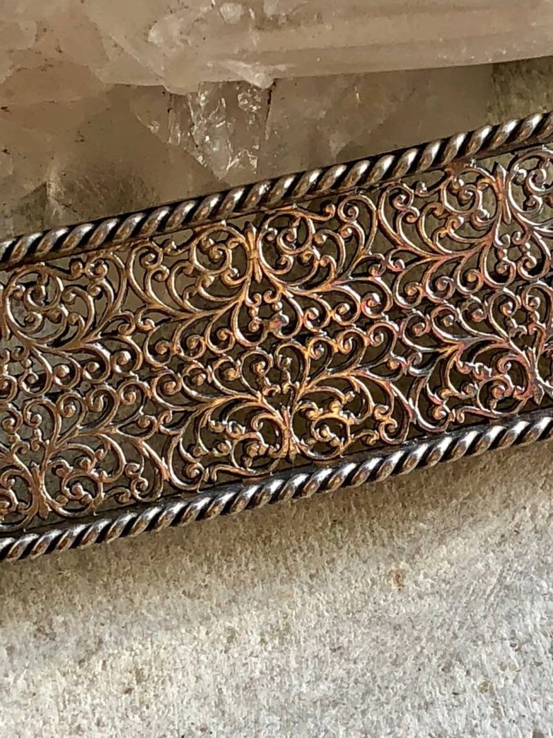 Schöne Jugendstil Silber Filigrane Scroll Work Bar Vintage Antik Brosche von GypsyRoadStudio