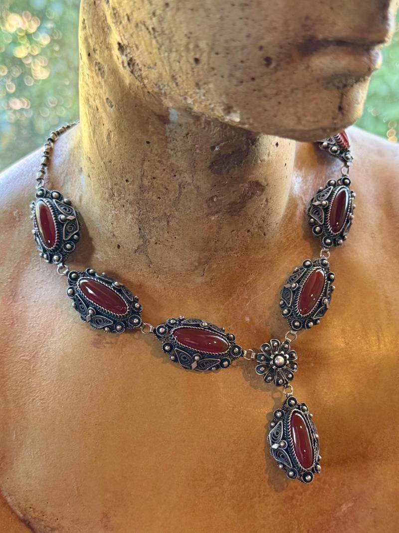 Schöne Seltene Sterling Silber Filigrane Karneol Vintage Jugendstil Renaissance Halskette von GypsyRoadStudio