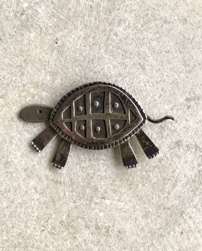 Sehr Cooler Sterling Silber Schildkröte Vintage Brosche Anhänger Sehr Cooler Sterling Silber Schildkröte Vintage Brosche Anhänger von GypsyRoadStudio