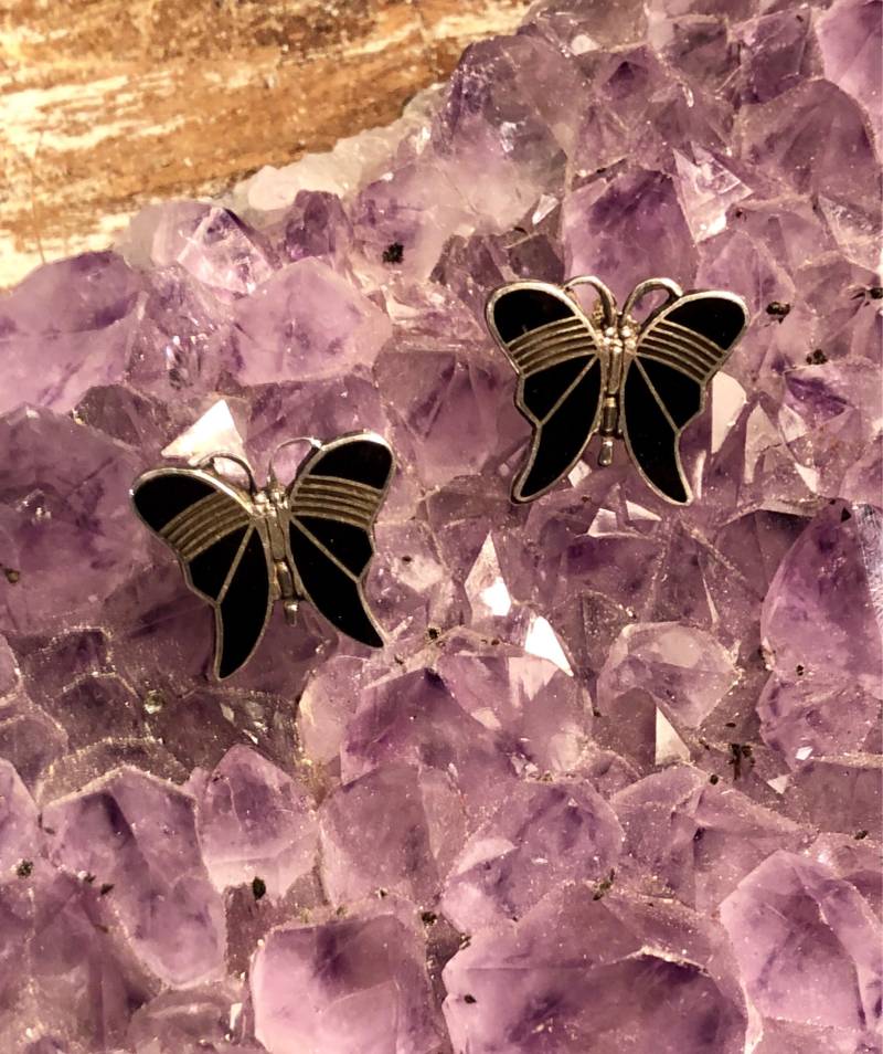 Wunderschöne Schmetterling Sterling Silber Vintage Ohrringe Mit Schwarzer Emaille von GypsyRoadStudio