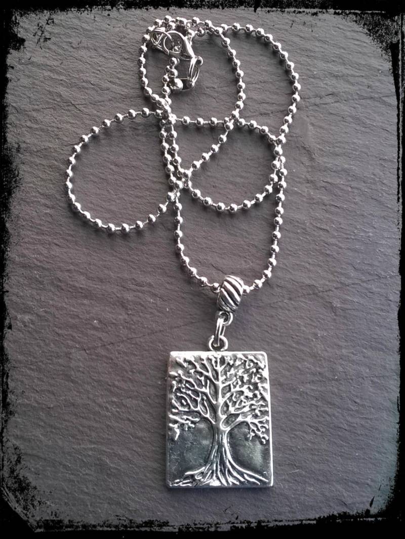 Baum Des Lebens Plaque Anhänger An Kugelkette, Druide, Wiccan, Pagan, Öko, Wald Baum Des Lebens Plaque Anhänger An Kugelkette, Druide, Wiccan, Pagan, Öko, Wald von GypsySpiritWitch