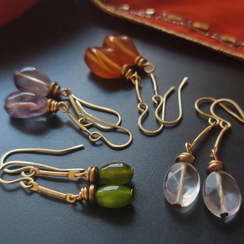 Elements Ohrringe Halbedelsteine Karneol Jade Amethyst Fluorit Messing Elements Ohrringe Halbedelsteine Karneol Jade Amethyst Fluorit Messing von GypsysJourneyJewelry