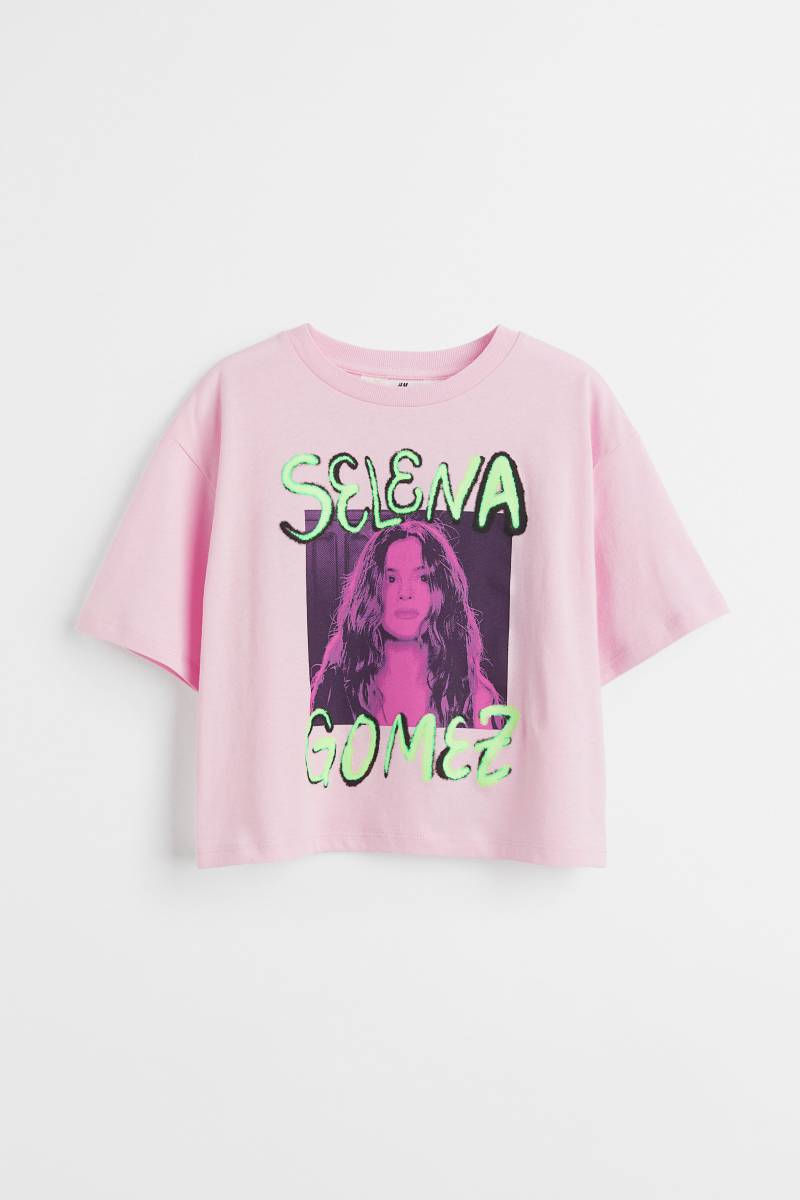 H&M Cropped Jerseyshirt mit Print Hellrosa/Selena Gomez, T-Shirts & Tops in Größe 170. Farbe: Light pink/selena gomez von H&M