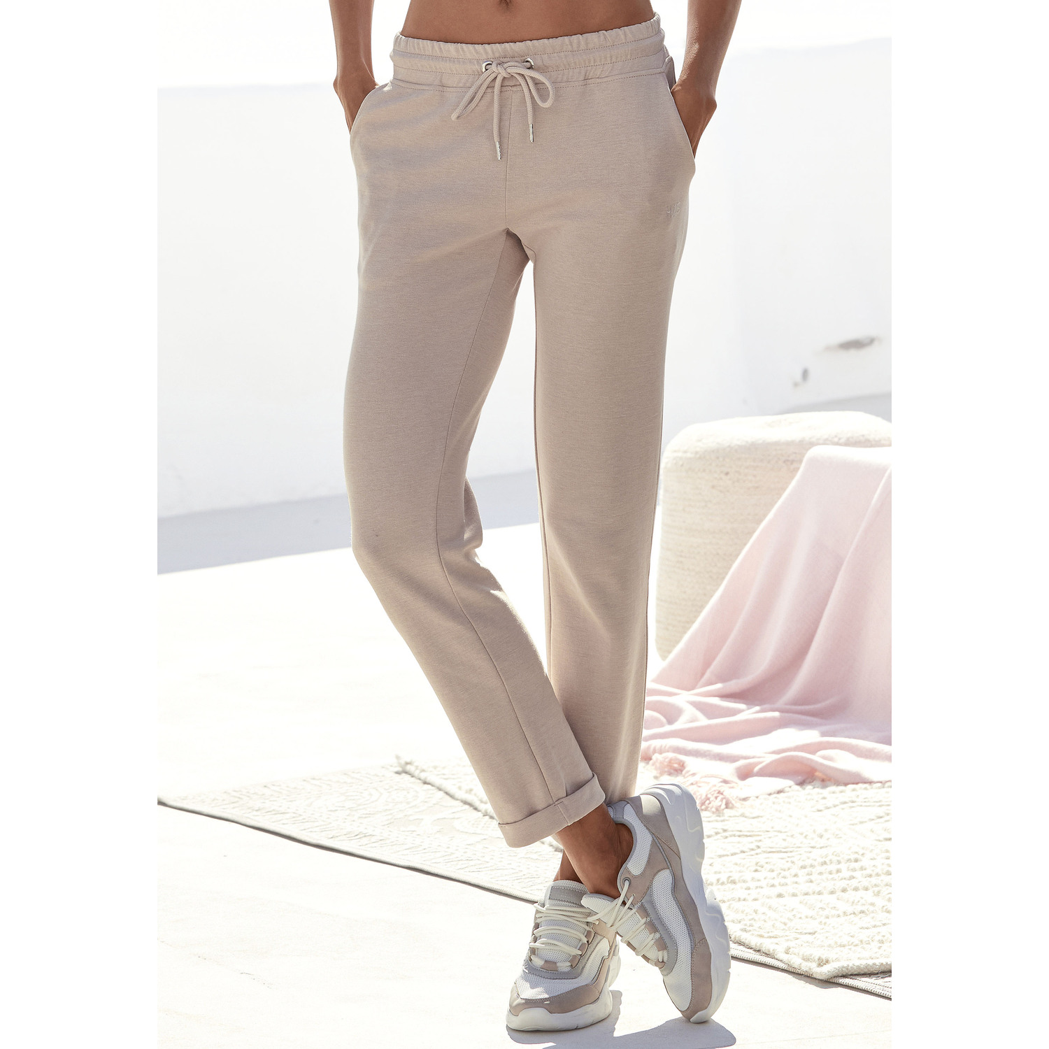 H.I.S Sweathose Damen beige Gr.32/34 H.I.S Sweathose Damen beige Gr.32/34 von H.I.S