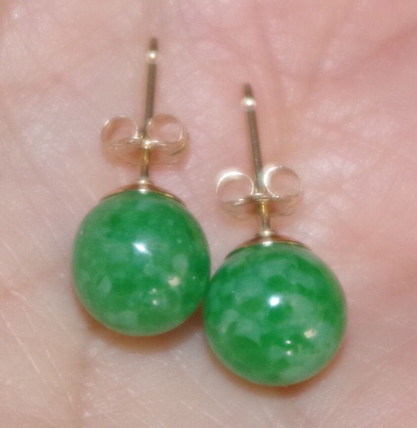 Echte 14K Grüne Jadeit Jade 8 Mm Runde Ohrstecker Ohrringe Ss von HAANDMADEJEWELRY